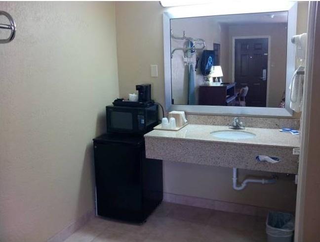 Deluxe Inn Stamford Chambre photo