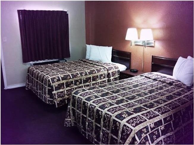 Deluxe Inn Stamford Chambre photo